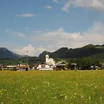 Kaiserhaus Harald Astner 1 3*