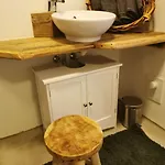Kaiserhaus Harald Astner 1 3* 에브스